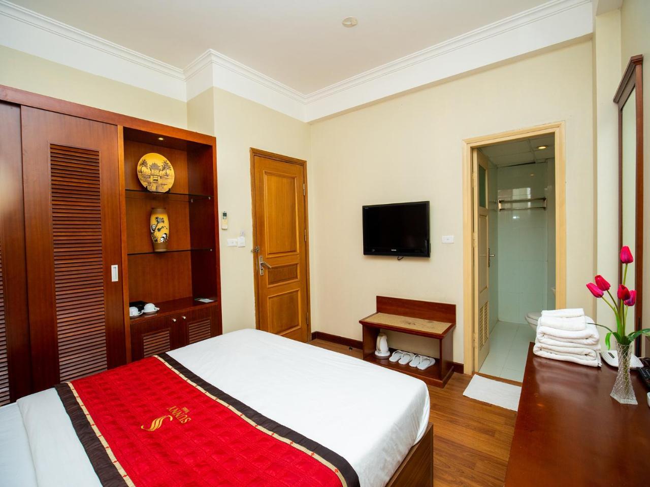 Hanz Regal Hotel Hanoi Exterior photo